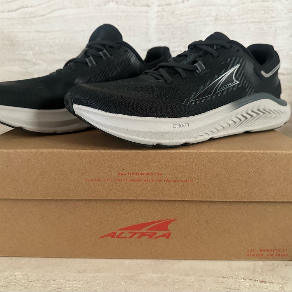 Altra Black and White Running Shoes 10W